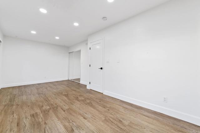 8324 Calle Calzada, San Diego CA: https://media.crmls.org/mediaz/d9e6eb5e-f82c-4e0f-be28-0125b43f3106.jpg