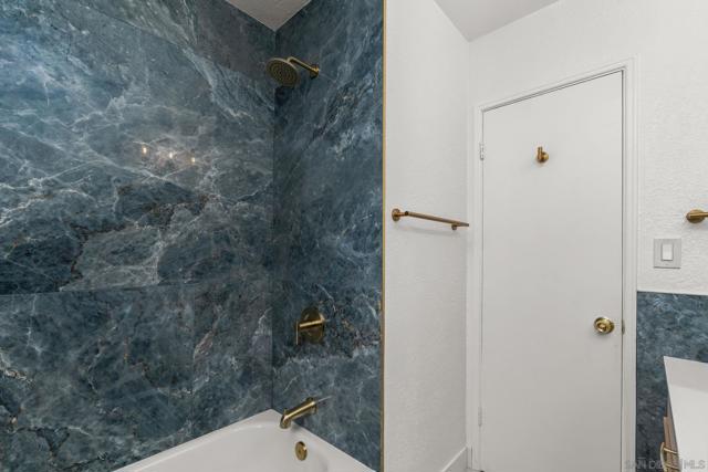 614 Fifth Ave, Chula Vista CA: https://media.crmls.org/mediaz/d9e7171d-0a5b-4901-84d8-df92c3155a47.jpg