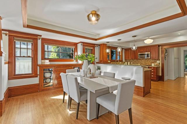 221 Grand Street, Redwood City CA: https://media.crmls.org/mediaz/d9ea0b91-58a2-48db-8f3d-f54715d61e30.jpg