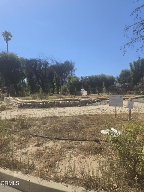 3015 Highview Avenue, Altadena CA: https://media.crmls.org/mediaz/d9ec895e-e474-45ed-be62-a94b8e8aa642.jpg