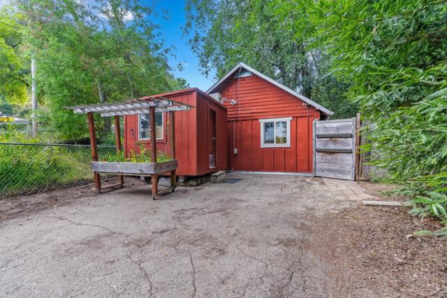 1960 La Madrona Drive, Santa Cruz CA: https://media.crmls.org/mediaz/d9ecf4e1-6b2d-4fa1-ac7a-3b0fc8dadf56.jpg