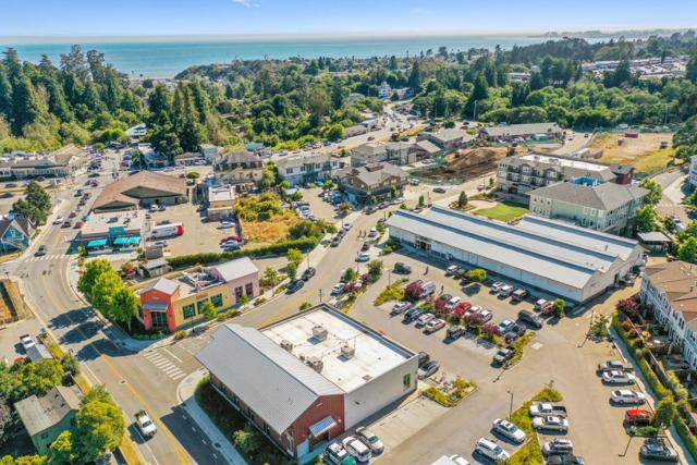 664 Bayview Drive, Aptos CA: https://media.crmls.org/mediaz/d9eddf79-e698-41e6-b92f-e5eac2687072.jpg