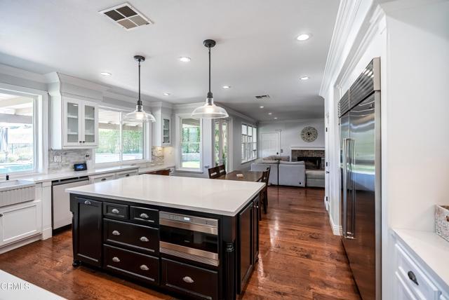 4414 Paseo Santa Rosa, Newbury Park CA: https://media.crmls.org/mediaz/d9efc84e-128d-47d8-85f5-ca1d72ba5250.jpg