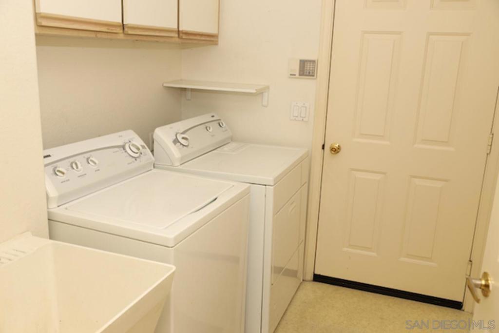 2862 Torrey Pines Rd - photo 17