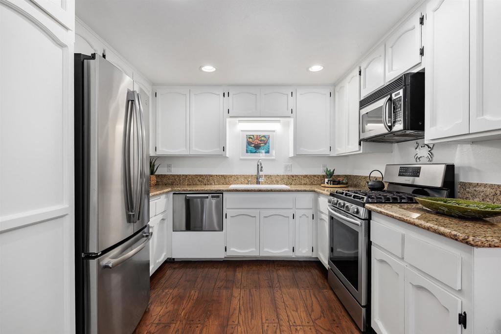 206 Calle De Madera - photo 4