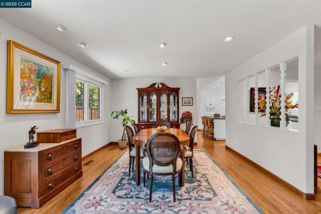 2032 Vanderslice Ave, Walnut Creek CA: https://media.crmls.org/mediaz/d9f0ba2a-6f91-4ad7-9df7-73b812bfbfd6.jpg
