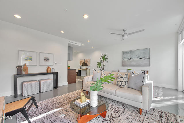 Detail Gallery Image 33 of 56 For 133 S Los Robles Ave #205,  Pasadena,  CA 91101 - 2 Beds | 2 Baths