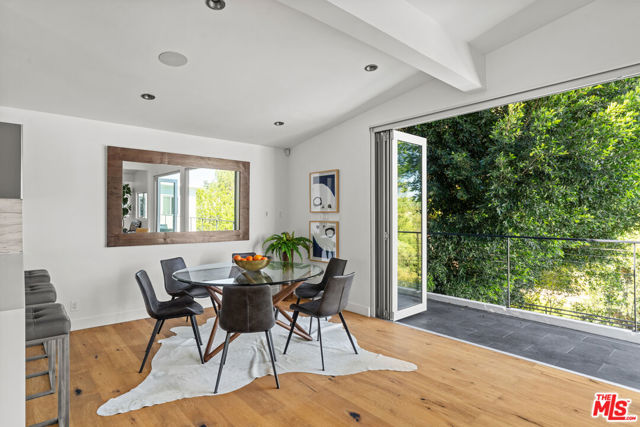 7470 Woodrow Wilson Drive, Los Angeles CA: https://media.crmls.org/mediaz/d9f35a75-19e5-49f1-bb89-6805f61ec758.jpg