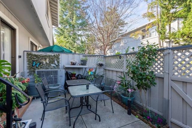 Image 24 of 29 For 126 Monte Villa Court