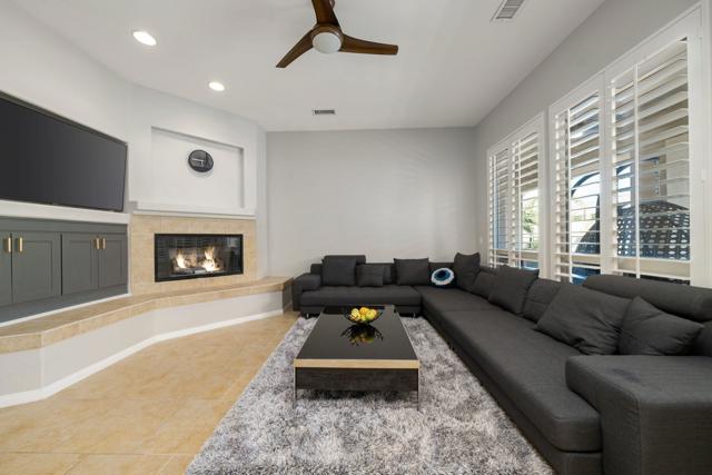68 Via Del Pienza, Rancho Mirage CA: https://media.crmls.org/mediaz/d9f3cf1f-b74f-4664-83ce-7433e70776a3.jpg