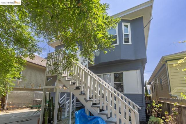 822 56th Street, Oakland, California 94608, ,Multi-Family,For Sale,56th Street,41076220