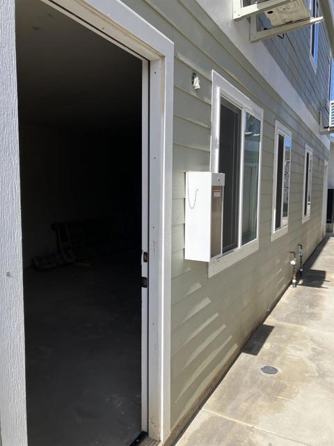 Detail Gallery Image 42 of 43 For 2411 21 L St, San Diego,  CA 92102 - – Beds | – Baths