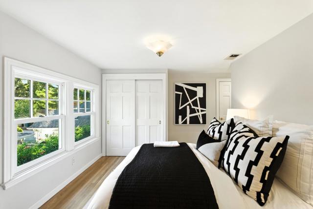 253 Seale Avenue, Palo Alto CA: https://media.crmls.org/mediaz/d9f4b253-9795-46a4-b21d-3b40e740e30e.jpg