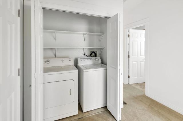 221 Creekside Village Drive, Los Gatos CA: https://media.crmls.org/mediaz/d9f65dce-8e6e-4a0e-9ea6-000a710bf9ab.jpg