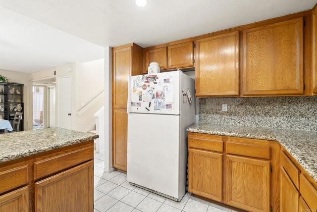 Detail Gallery Image 15 of 41 For 117 Shady Oak Road, San Diego,  CA 92114 - 4 Beds | 3 Baths