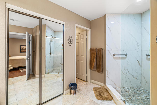 Image 25 of 36 For 76579 Sheba Way