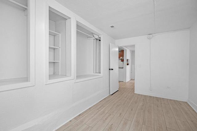 451 Winchester Street, Daly City CA: https://media.crmls.org/mediaz/d9f7ff0b-a2dc-44e1-8b07-5d7ac760030a.jpg