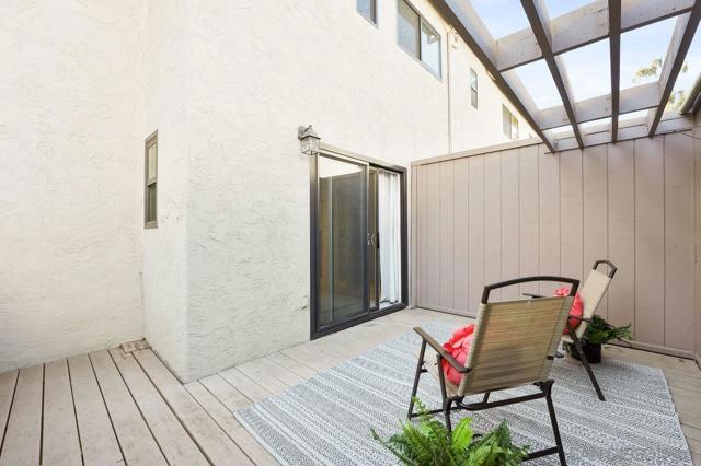 Image 10 of 26 For 2772 Ariane Dr  70