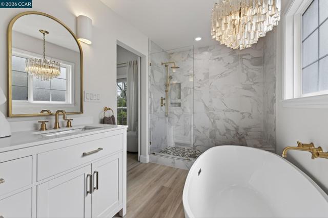 Image 18 of 41 For 1656 Foothill Park Circle