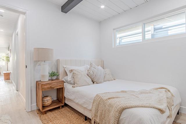 2813 15 46Th St, San Diego CA: https://media.crmls.org/mediaz/d9fa0e08-52dd-4035-88cd-f6790574bad6.jpg