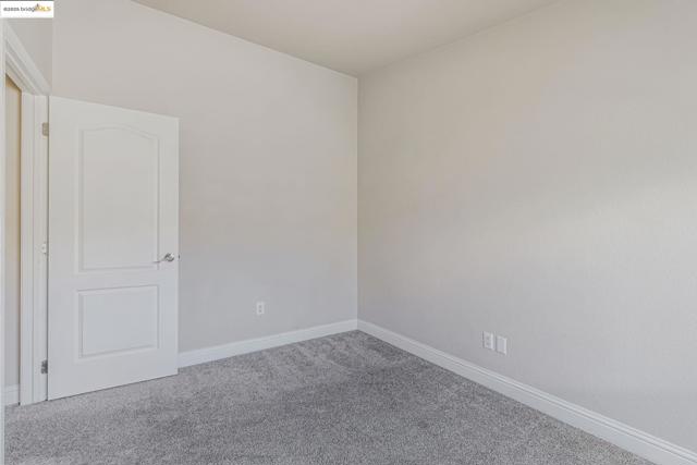 16711 Marsh Creek Rd, Clayton CA: https://media.crmls.org/mediaz/d9fa8083-023c-416f-9659-6d7ac8b321b5.jpg