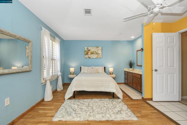 Image 22 of 43 For 4484 Snowberry Ct