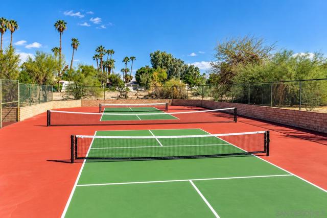 2001 Camino Parocela E #C22, Palm Springs, CA 92264