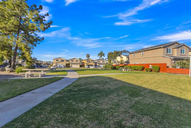 Detail Gallery Image 31 of 39 For 1552 Elizabeth Ln, El Cajon,  CA 92019 - 3 Beds | 2/1 Baths