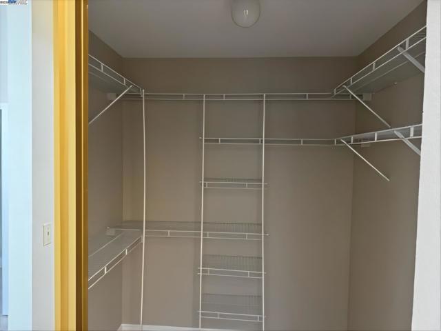 6221 Potrero Dr, Newark CA: https://media.crmls.org/mediaz/d9fcd20a-4c0d-4e37-81f3-1c83649cede9.jpg
