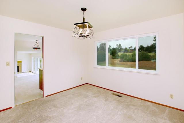 1079 Sumner Avenue, Aptos CA: https://media.crmls.org/mediaz/d9fda270-aa7d-44c7-9a47-27c24cd6db22.jpg