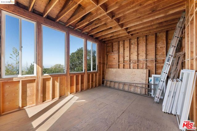 436 Panoramic Way, Berkeley CA: https://media.crmls.org/mediaz/d9ff674a-49cc-4dfa-acd2-cf073606315a.jpg