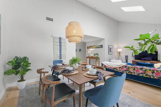 Image 10 of 33 For 3964 Calgary Ave