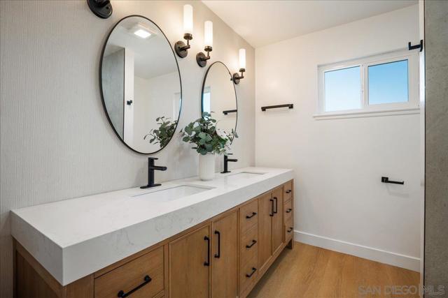 17283 Montero Rd, San Diego CA: https://media.crmls.org/mediaz/da01a182-2cd9-4520-ab87-820cdfe7e51d.jpg