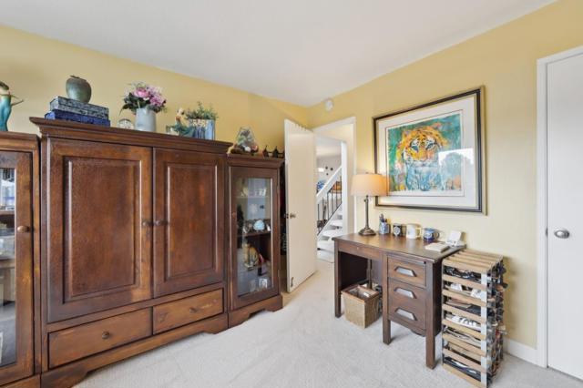 52 Cape Hatteras Court, Redwood City CA: https://media.crmls.org/mediaz/da03f98c-e5d7-4917-88d2-515ad6bff9e8.jpg