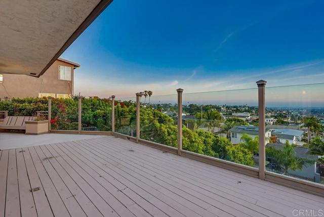 Detail Gallery Image 18 of 70 For 3539 Mount Laurence Dr, San Diego,  CA 92117 - 4 Beds | 3 Baths