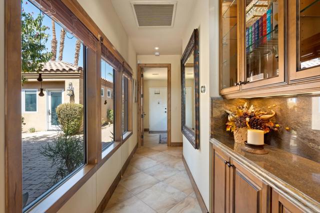 57205 Merion, La Quinta CA: https://media.crmls.org/mediaz/da0539ca-0be8-4f44-9e02-db58779118e6.jpg
