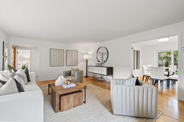 135 Belvue Drive, Los Gatos CA: https://media.crmls.org/mediaz/da05732f-71f2-4f93-84a2-b61c0d33ef5b.jpg