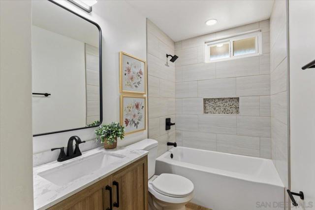 30118 Miller Rd., Valley Center CA: https://media.crmls.org/mediaz/da061bec-1e18-4500-9069-82b1523f6eca.jpg