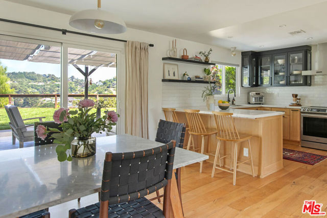 2044 Panamint Drive, Los Angeles CA: https://media.crmls.org/mediaz/da0633e0-fe0f-45f4-9601-3e4763f2f75b.jpg