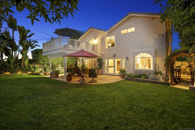 6502 La Paloma St., Carlsbad CA: https://media.crmls.org/mediaz/da088b87-661f-4e48-a1e3-168af0abfde2.jpg
