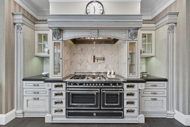 625 W Santa Inez Avenue, Hillsborough CA: https://media.crmls.org/mediaz/da0a11cd-3413-4611-b359-c1b77eec5eb6.jpg