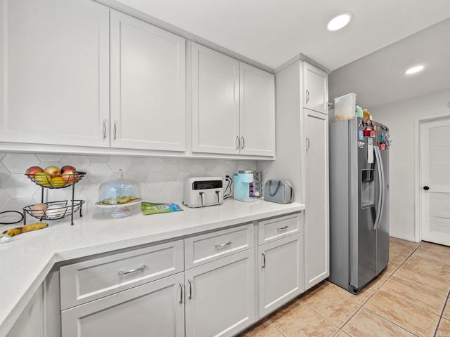 Detail Gallery Image 14 of 30 For 1465 East Lexington Ave 11c,  El Cajon,  CA 92019 - 2 Beds | 2/1 Baths