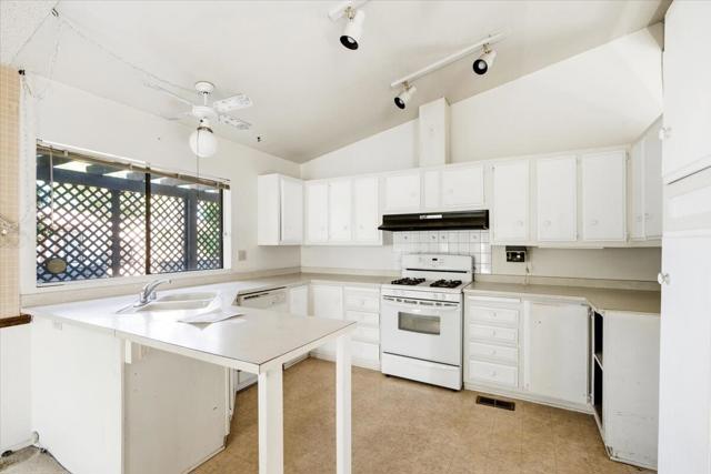 77883 Chandler Way, Palm Desert, CA 92211