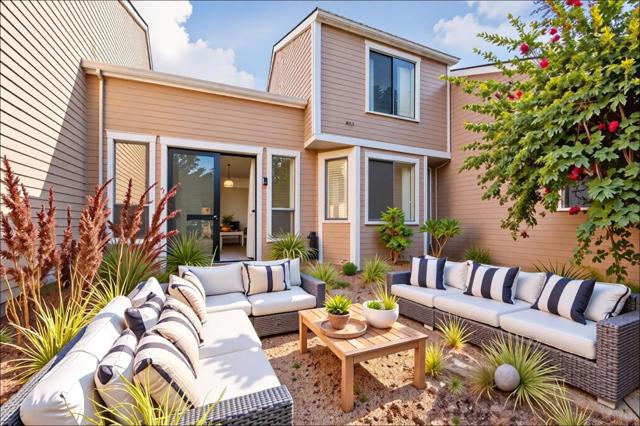 112 Crown Circle, South San Francisco CA: https://media.crmls.org/mediaz/da0c15c6-fd41-47ec-9a76-8d4979dc7c3a.jpg