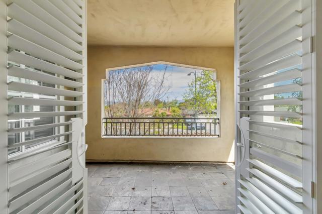 2881 Meridian Avenue, San Jose CA: https://media.crmls.org/mediaz/da0c288f-a221-47ea-b62b-35367d28acca.jpg