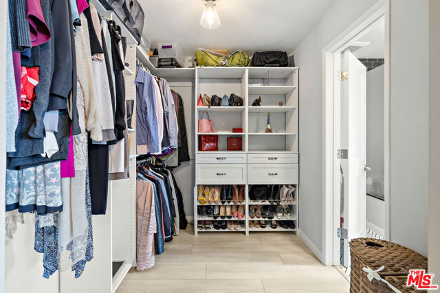 1228 14th Street, Santa Monica CA: https://media.crmls.org/mediaz/da0f6f50-45c3-490b-af58-b3b0f3bc75f9.jpg