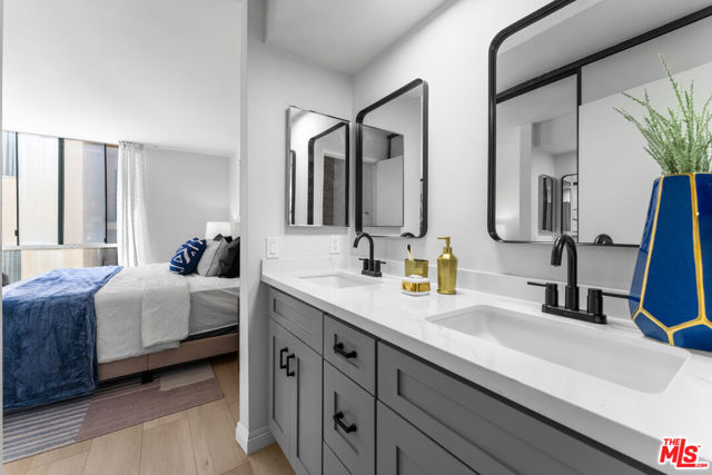 1815 Glendon Avenue, Los Angeles CA: https://media.crmls.org/mediaz/da1134d2-a722-47b4-a185-bf0f5b73d41e.jpg