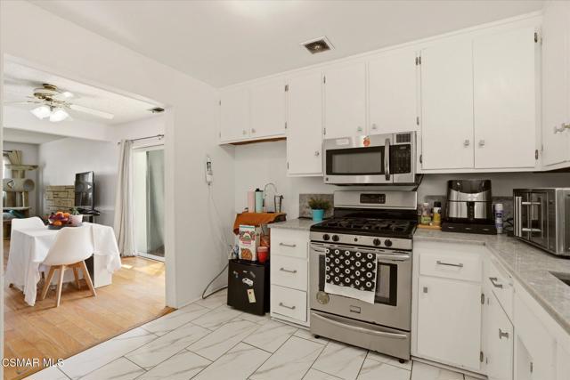 13-HM-2423-Huntington-Ln-Interior 13-HM-2423-Huntington-Ln-Interior