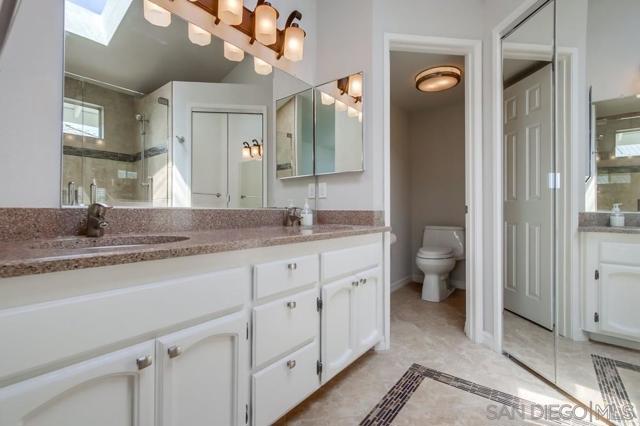 14811 Summerbreeze Way, San Diego CA: https://media.crmls.org/mediaz/da12356f-119b-4511-9e85-ec22d9907ad7.jpg