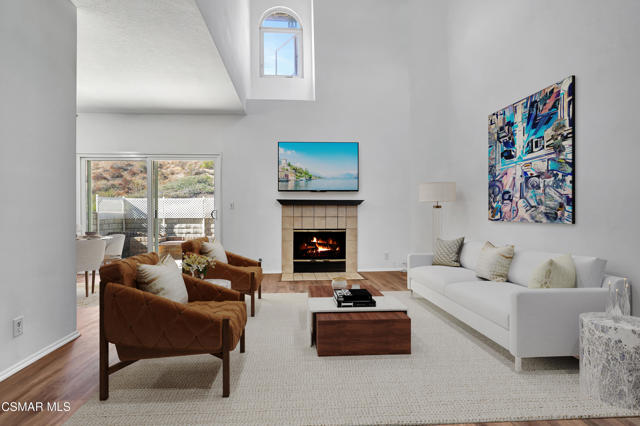 28121 Seco Canyon Road, Saugus CA: https://media.crmls.org/mediaz/da12bfc9-c500-4b67-8ac1-347d8c4370d4.jpg